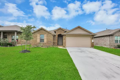8302 Rose Petals Ln, Rosharon, TX 77583