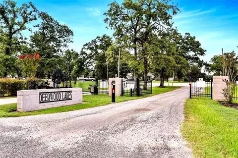 26890 Callie Dr, Hempstead, TX 77445
