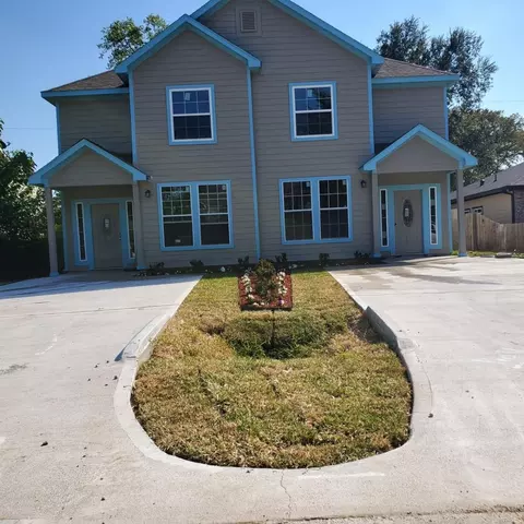 4122 Mallow St #A, Houston, TX 77051