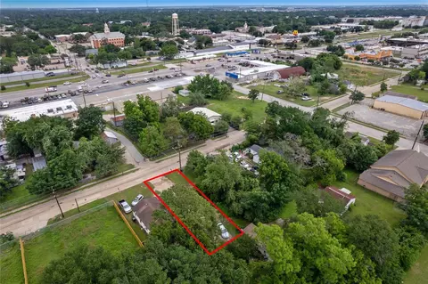 5821 Roberts Rd, Katy, TX 77494