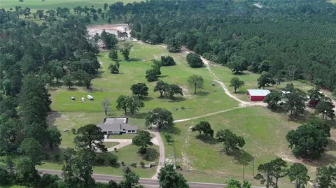 6099 Fm 227 W, Grapeland, TX 75844