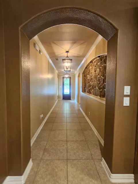 Entry Way - 110 David Forest Ln, Conroe, TX 77384 photo 3 of 3