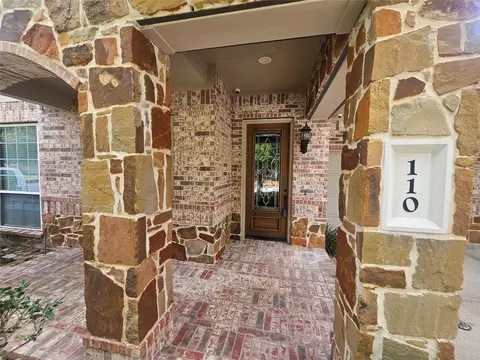 Exterior - 110 David Forest Ln, Conroe, TX 77384 photo 5 of 12