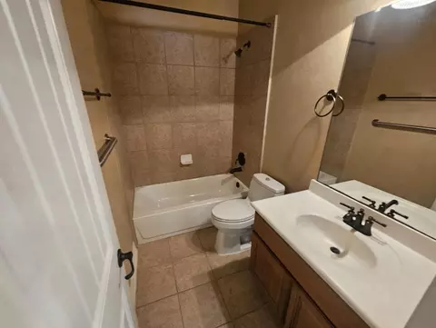 Bath - 110 David Forest Ln, Conroe, TX 77384 photo 1 of 5