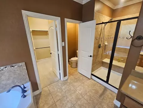 Bath - 110 David Forest Ln, Conroe, TX 77384 photo 4 of 5