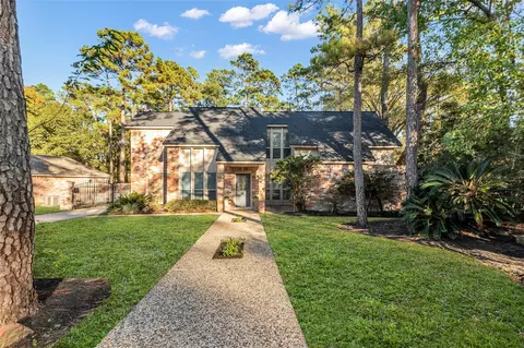 Exterior - 24102 Northcrest Dr, Spring, TX 77389 photo 9 of 10