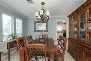 Dining - 24102 Northcrest Dr, Spring, TX 77389 photo 2 of 3