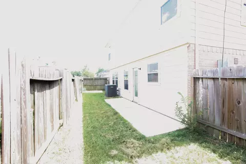 Exterior - 29622 S Legends Bend Ln, Spring, TX 77386 photo 3 of 3