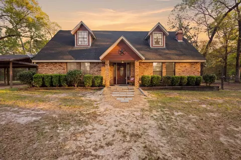 1938 County Road 1520, Warren, TX 77664