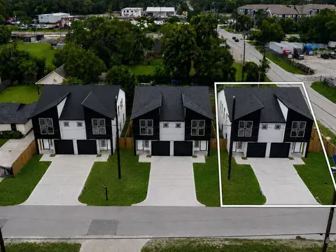 8449 Furray Rd #A/B, Houston, TX 77028