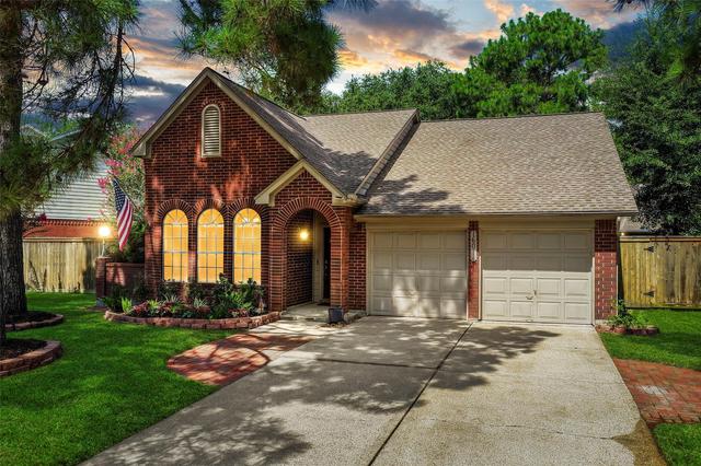 16014 Royal Garden Dr, Houston, TX 77095