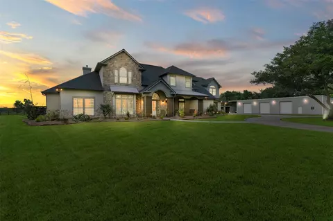 1913 Lundy Ln, Friendswood, TX 77546