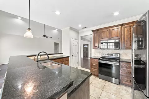 Kitchen - 16104 Mcqueen Rd, Conroe, TX 77302 photo 1 of 1