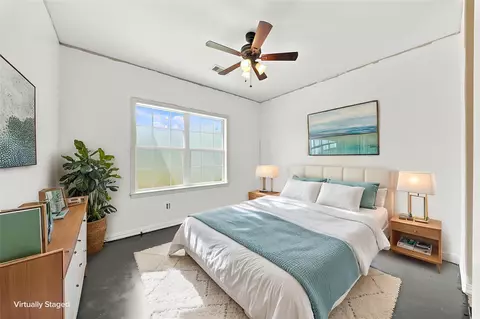Bedroom - 16104 Mcqueen Rd, Conroe, TX 77302 photo 3 of 6