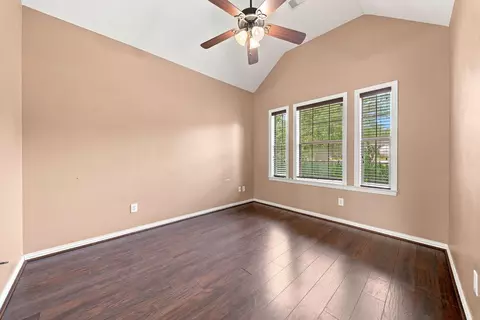 Bedroom - 16104 Mcqueen Rd, Conroe, TX 77302 photo 1 of 6