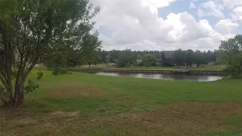 7 Wilderness Trl, Huntsville, TX 77340