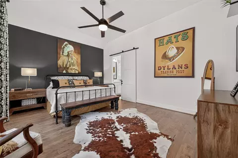 Bedroom - 15211 Deseo Dr, Conroe, TX 77302 photo 1 of 8