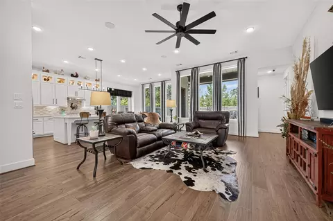 Living - 15211 Deseo Dr, Conroe, TX 77302 photo 1 of 1