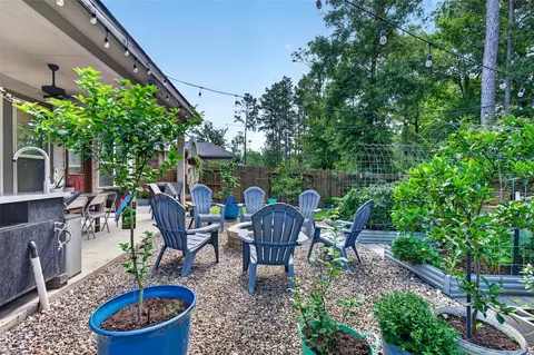 Exterior - 2832 Mistygate Ct, Conroe, TX 77301 photo 6 of 11