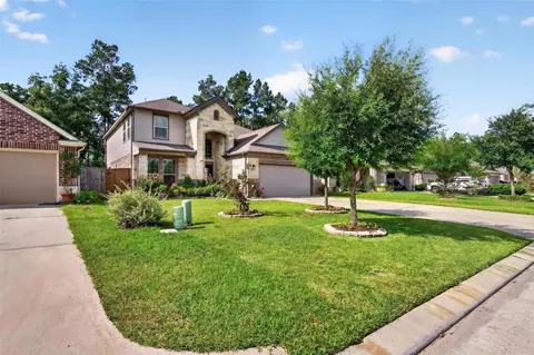 Exterior - 2832 Mistygate Ct, Conroe, TX 77301 photo 11 of 11