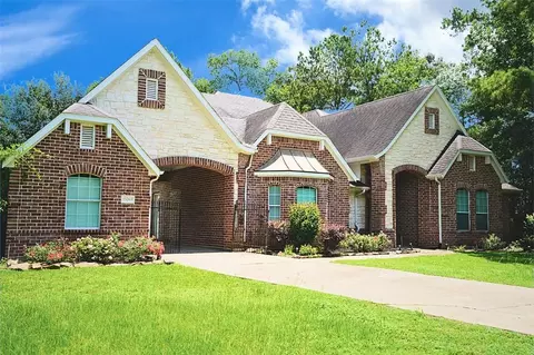 13263 Brookfield Ln, Conroe, TX 77302 photo 1