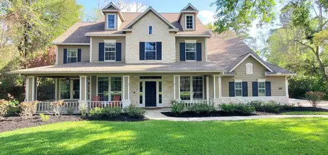 8762 Sunset Heights Ln, Conroe, TX 77302