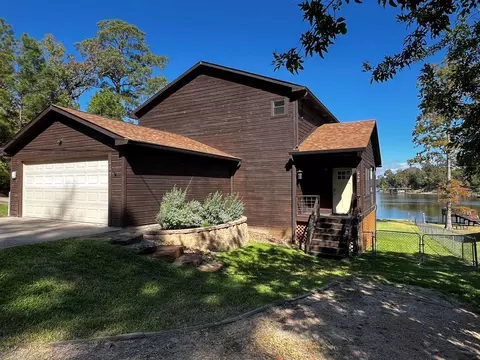 669 Lake Shore Dr, Trinity, TX 75862 photo 1