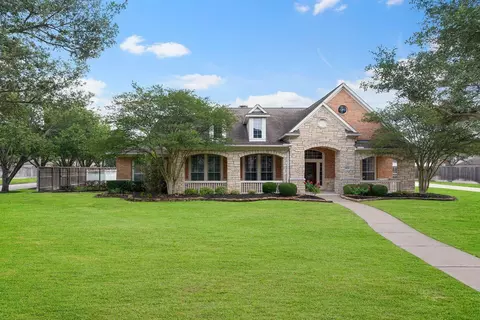 17614 Lasting Rose Dr, Cypress, TX 77429