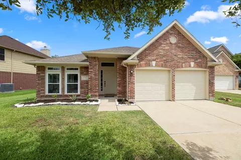 10118 Autumn Way Ct, Houston, TX 77064