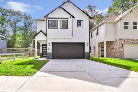729 Magnolia Point Dr, Huffman, TX 77336