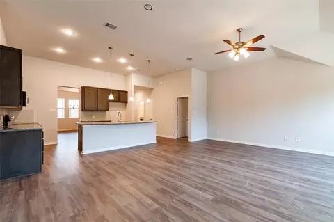 13616 Armstrong, Conroe, TX 77303 photo 6