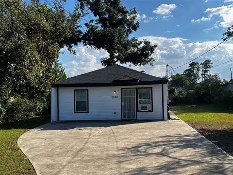 6838 Carothers St, Houston, TX 77028