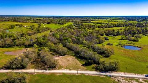 Tract 11 Connor Landing Ct, Madisonville, TX 77864