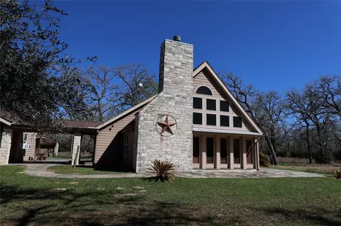 3337 Brunes Mill Rd, Columbus, TX 78934