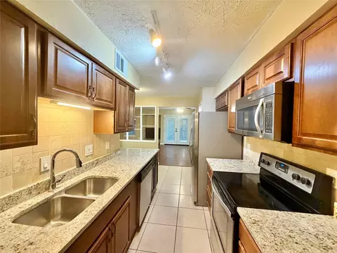 5801 Lumberdale Rd #86, Houston, TX 77092