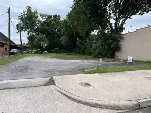 4416 Lyons Ave, Houston, TX 77020