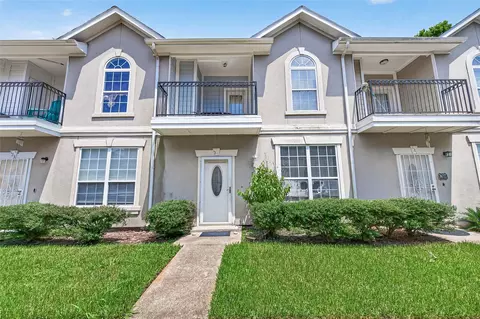11045 Landswalk Dr #122, Houston, TX 77099