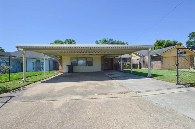9210 Mapes St, Beaumont, TX 77707