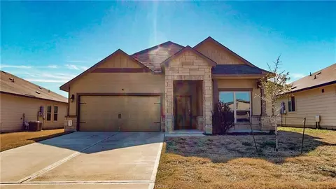 5219 Montague Loop, Bryan, TX 77807