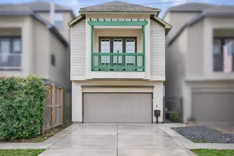 5719 Darling St, Houston, TX 77007