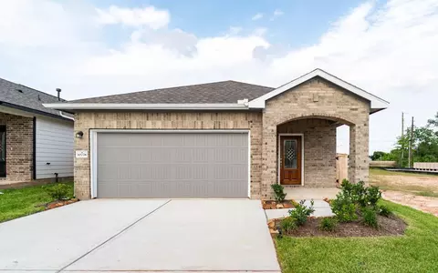 10778 Sora Dr, Willis, TX 77378