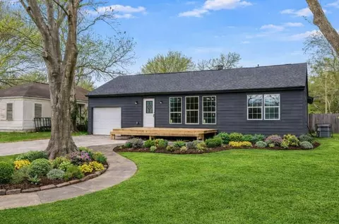 1120 17th Ave N, Texas City, TX 77590