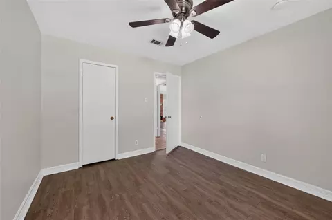 Bedroom - 6903 Briarfield Dr, Spring, TX 77379 photo 6 of 6