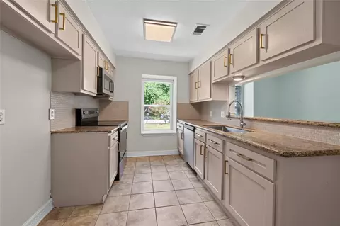 Kitchen - 6903 Briarfield Dr, Spring, TX 77379 photo 1 of 1