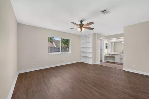 Bedroom - 6903 Briarfield Dr, Spring, TX 77379 photo 1 of 6