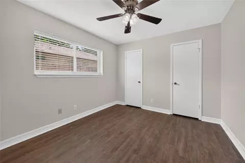 Bedroom - 6903 Briarfield Dr, Spring, TX 77379 photo 5 of 6