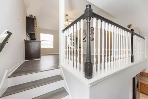 Entry Way - 3002 Vincent Crossing Dr, Spring, TX 77386 photo 7 of 9