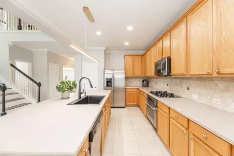 Kitchen - 3002 Vincent Crossing Dr, Spring, TX 77386 photo 2 of 4