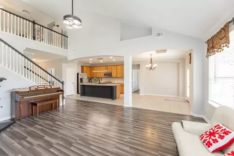 Living - 3002 Vincent Crossing Dr, Spring, TX 77386 photo 5 of 6