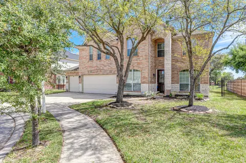 Exterior - 3002 Vincent Crossing Dr, Spring, TX 77386 photo 3 of 6
